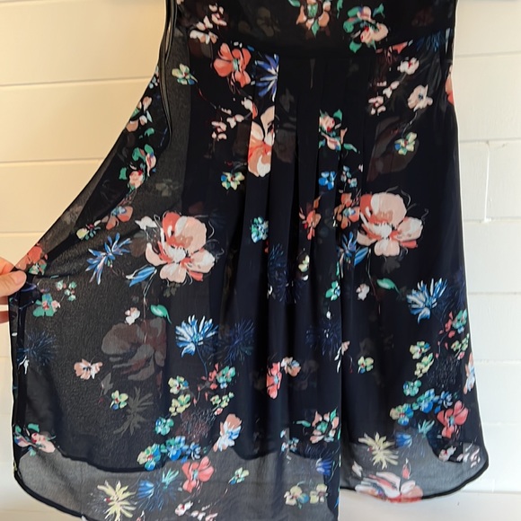 Dex Floral tank top - Picture 7 of 7